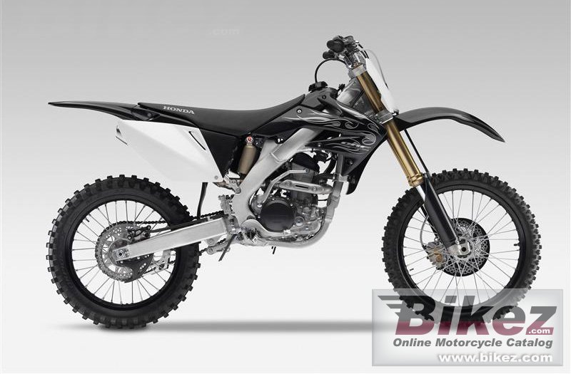 Big Honda crf250f picture and wallpaper from Bikez.com